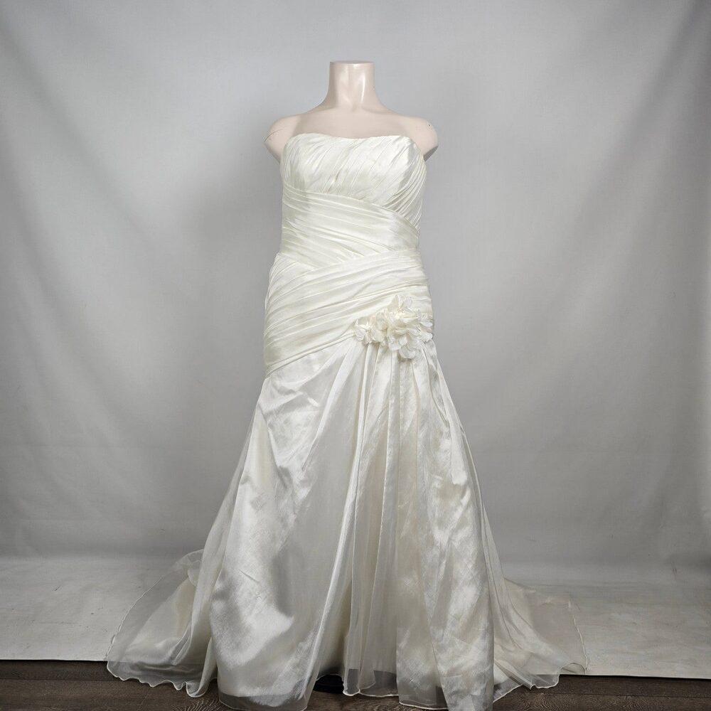 White Strapless Wedding Dress Ruched Satin Bridal Gown Train Size L/XL